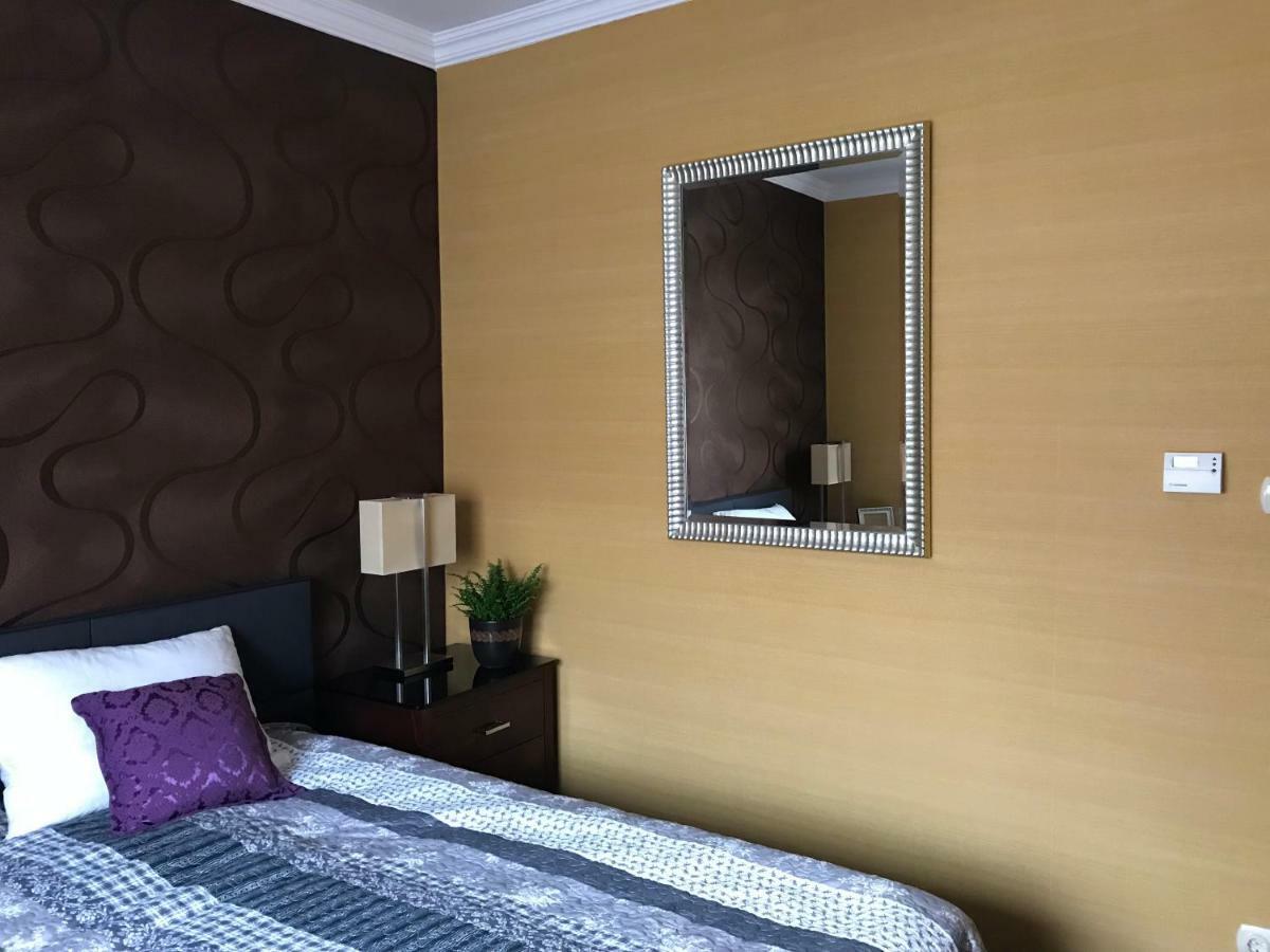 Eden Apartman Algyo Esterno foto