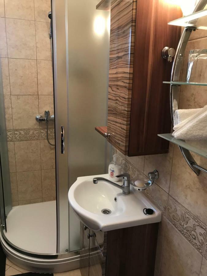 Eden Apartman Algyo Esterno foto